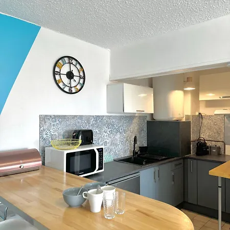 4 Pers 50 M 4b237 * Le Barcarès