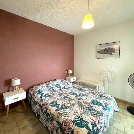 Apartman 4 Pers 50 M 4b237